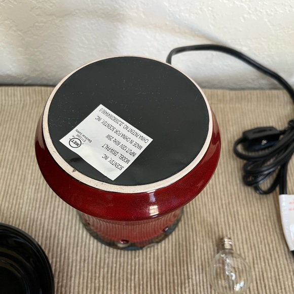 Scentsy warmer - Picture 4 of 5